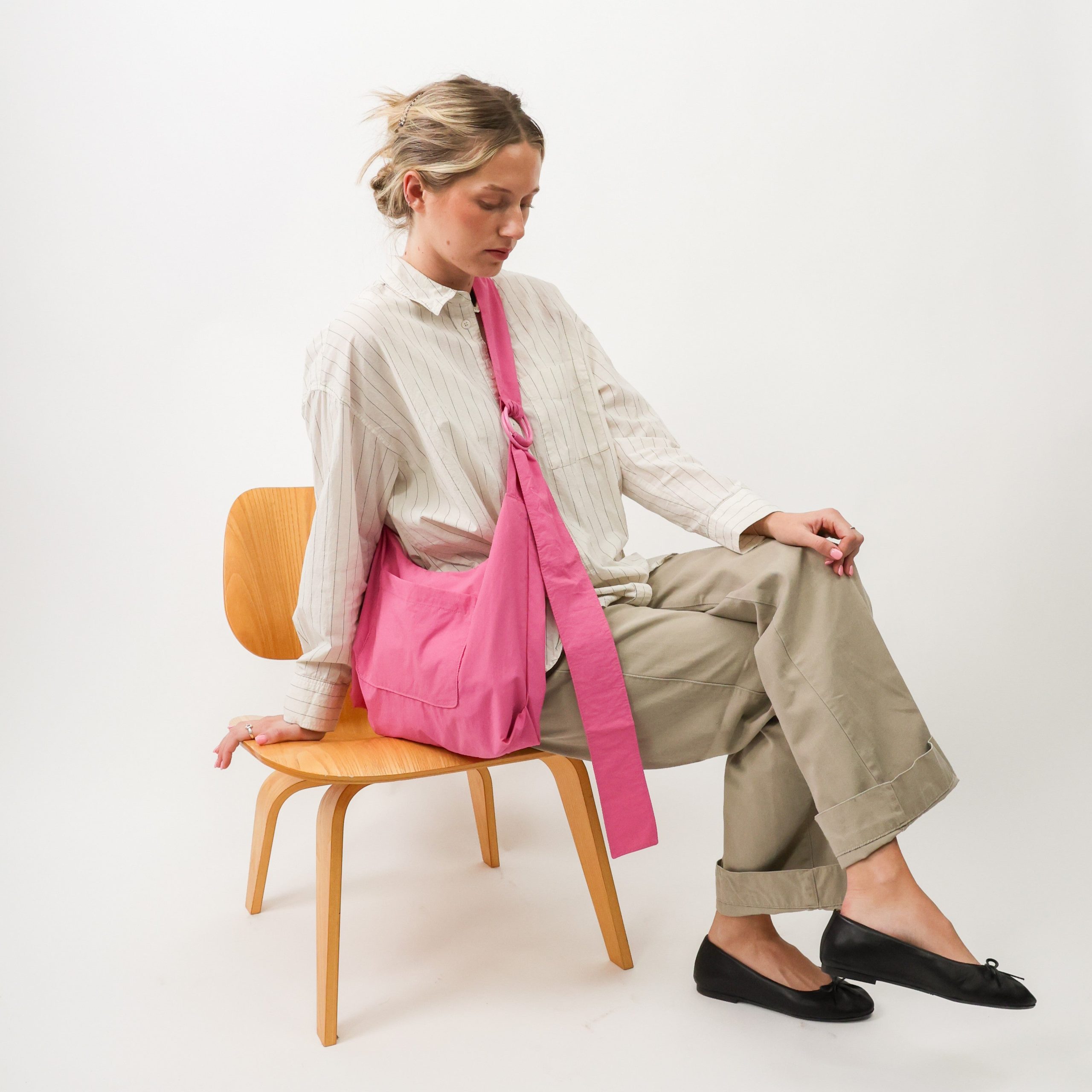 Bubblegum - Small Slouchy Shoulder Bag - Image 7