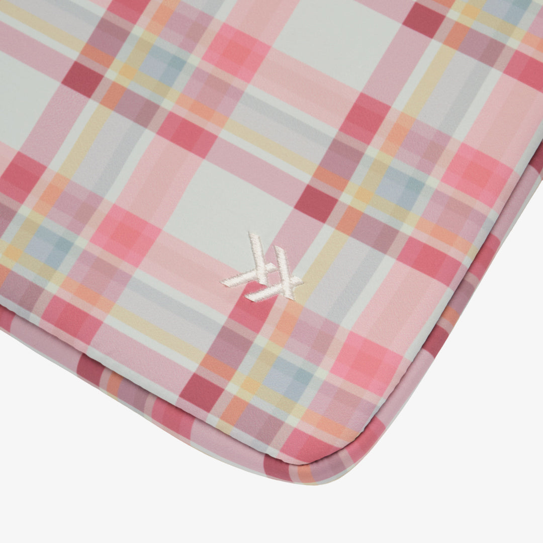 Quinn - Laptop Sleeve - Image 2