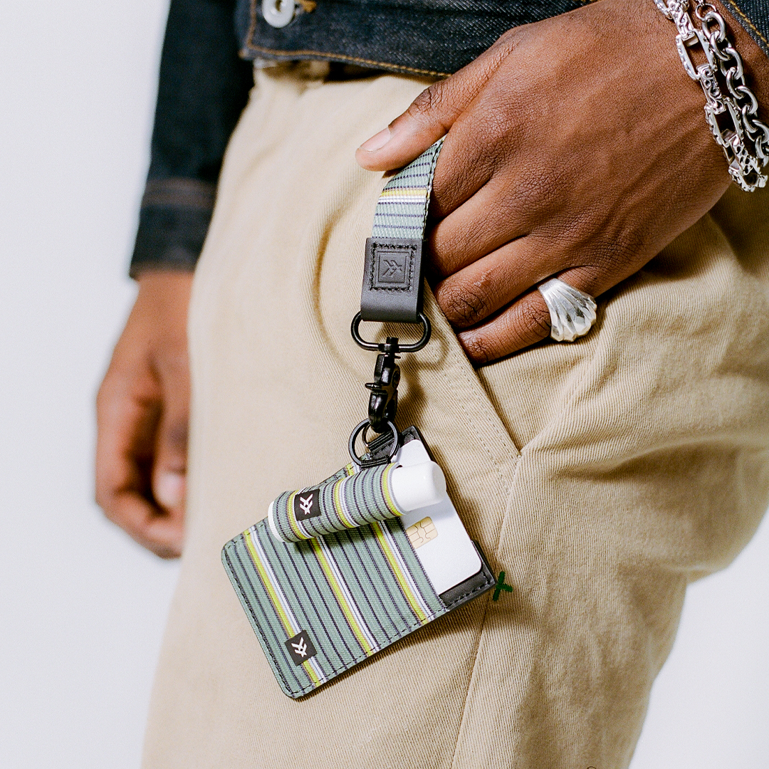 Clark - Vertical Leather Wallet - Image 5