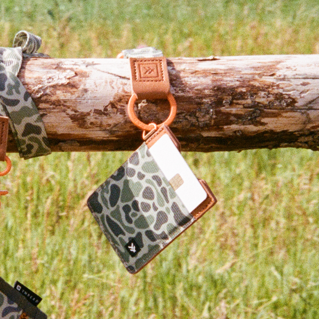 Clayton - Vertical Leather Wallet - Image 5